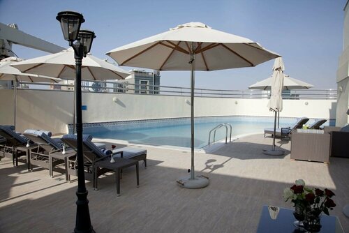 Гостиница Grand Excelsior Hotel в Джумейре