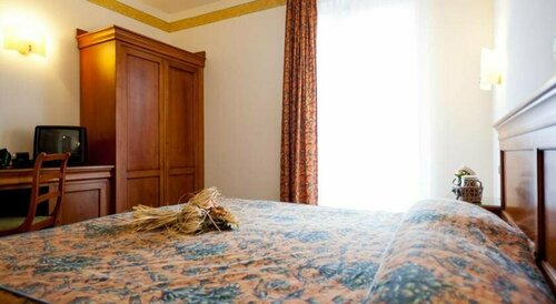 Гостиница Hotel Bologna в Бардолине
