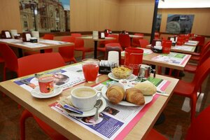 отель Le Petit Hotel