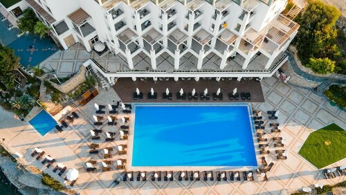 Гостиница La Quinta by Wyndham Bodrum в Бодруме