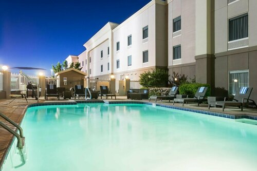 Гостиница Fairfield Inn & Suites Odessa в Одессе