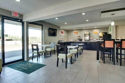 Гостиница Quality Inn & Suites Athens University Area в Атенсе
