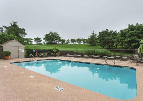 Гостиница La Quinta Inn & Suites by Wyndham Baltimore Bwi Airport в Штате Мэриленд