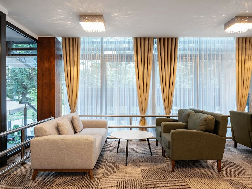 Фото Mövenpick Hotel Sarajevo