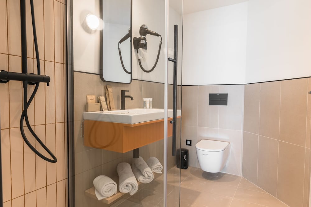 Фото Akquaaa Boutique Hotel