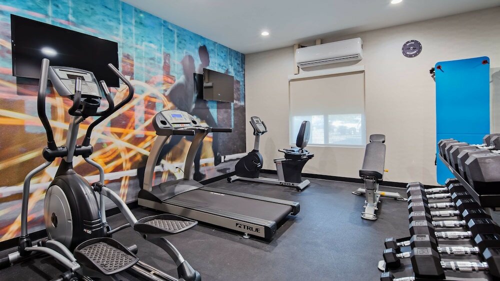 Фото Best Western Plus New Barstow Inn & Suites
