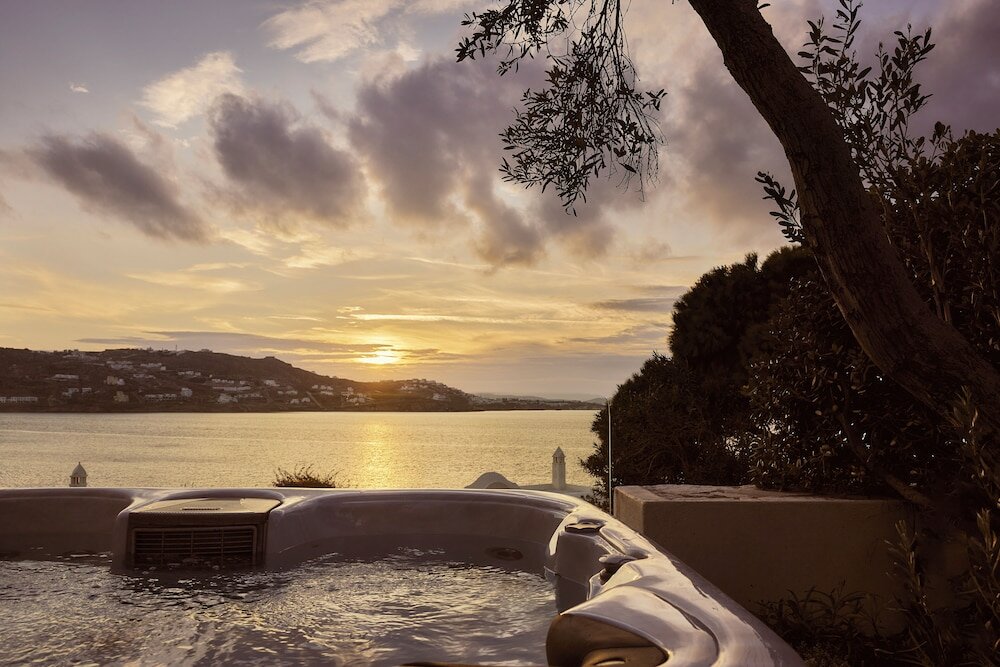 Фото Mykonos Adonis Hotel