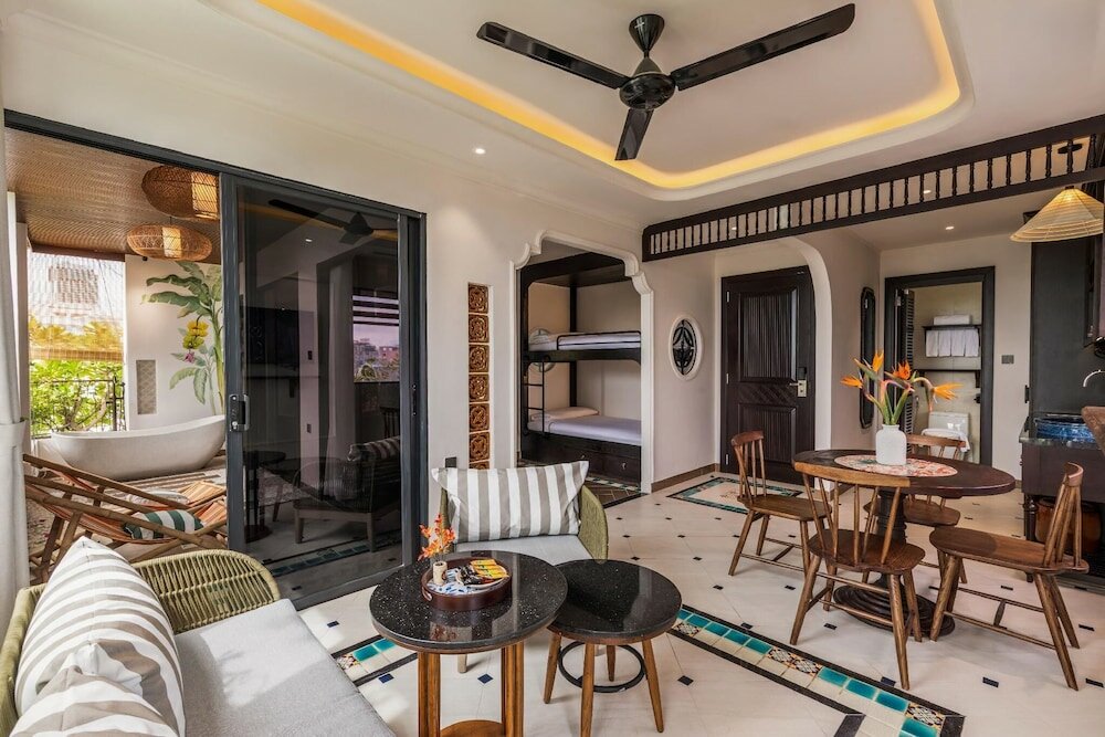 Фото Seahorse Han Market Da Nang Hostel by Haviland