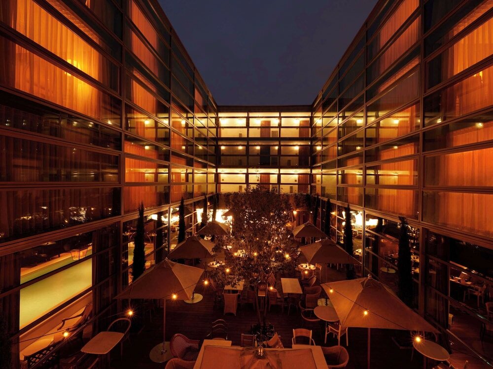 Фото Mondrian Bordeaux Les Carmes