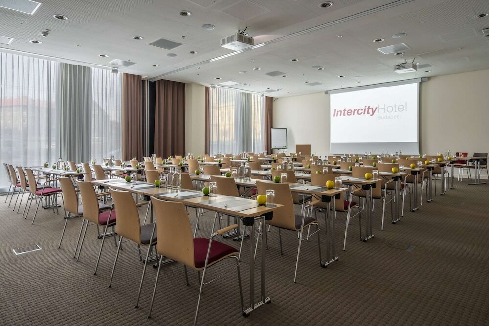 Фото IntercityHotel Budapest