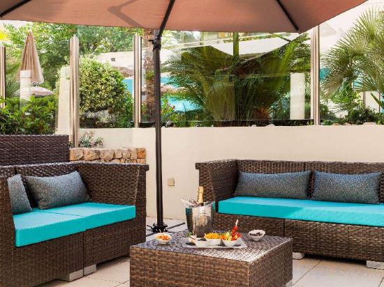 Фото Nehô Suites Cannes Croisette