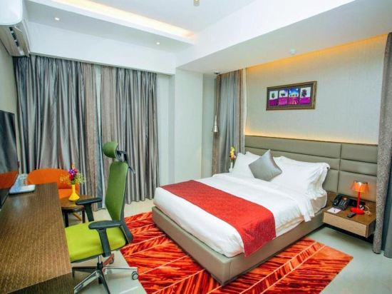 Фото Отель Omni Residency