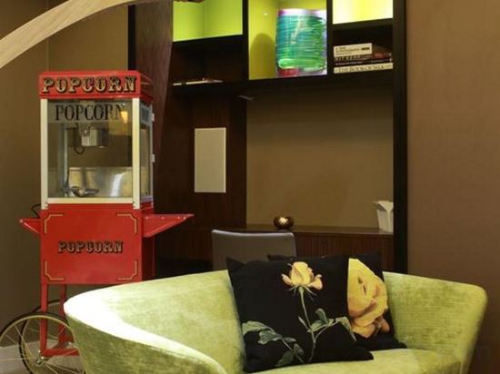 Фото Hampton by Hilton London City