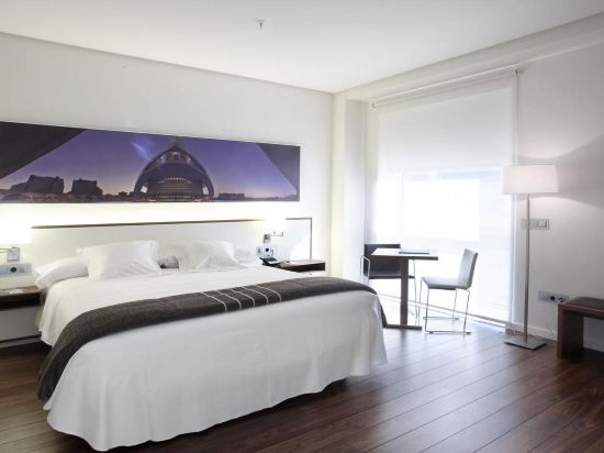 Фото Hotel Primus Valencia