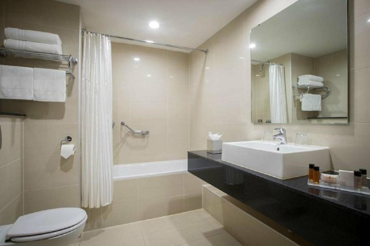 Фото Clayton Hotel Dublin Airport