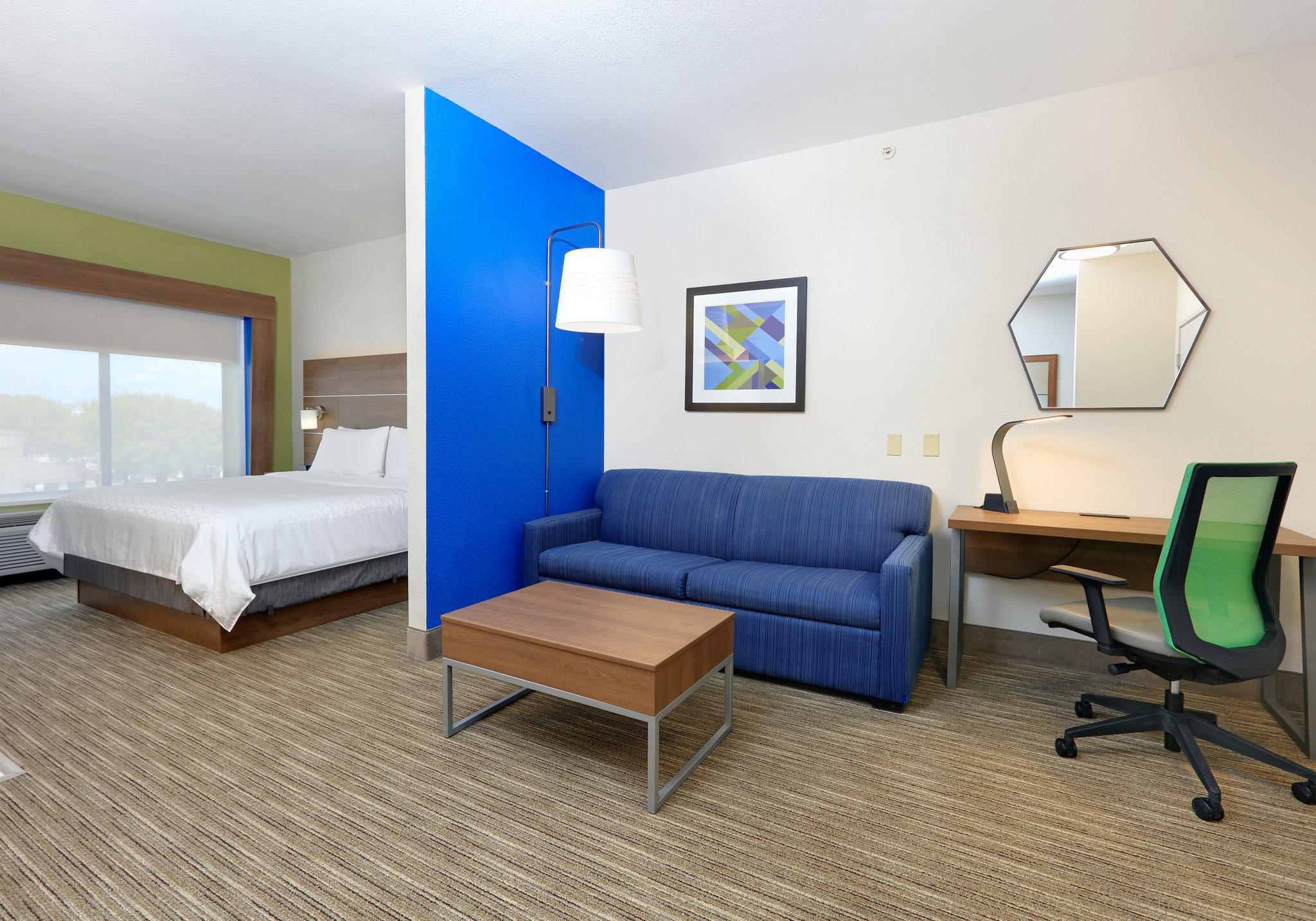 Фото Holiday Inn Express & Suites Austin Round Rock, an Ihg Hotel