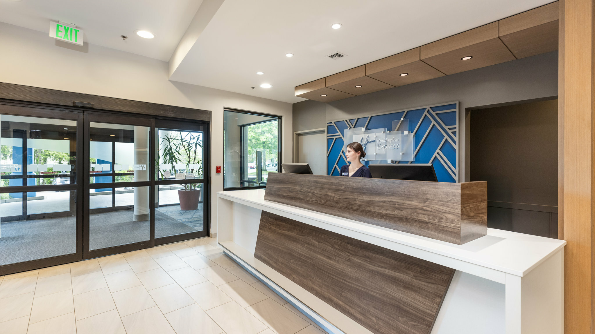 Фото Holiday Inn Express Bellingham, an Ihg Hotel