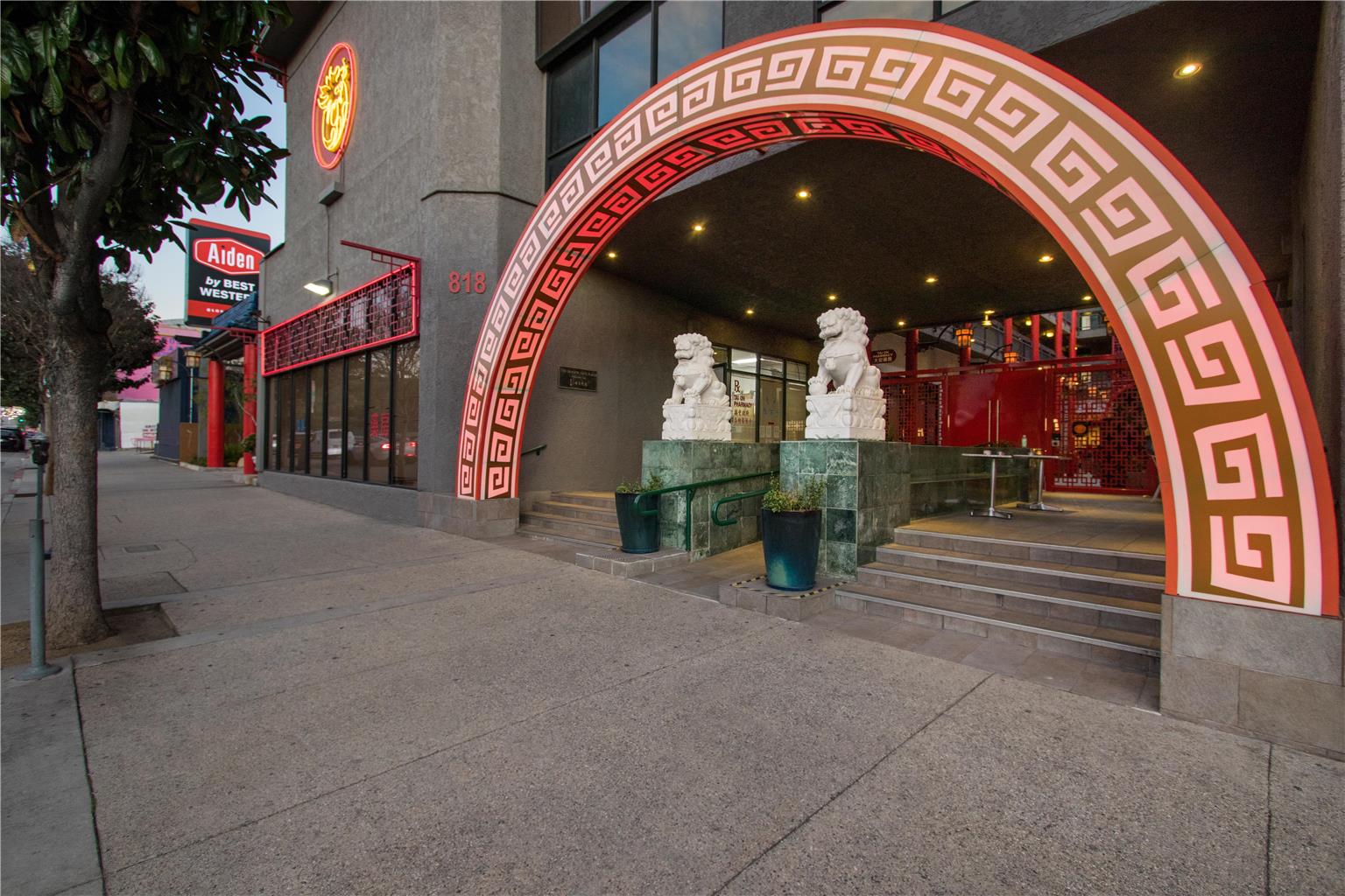 Фото Aiden Los Angeles Downtown Dragon Gate Inn