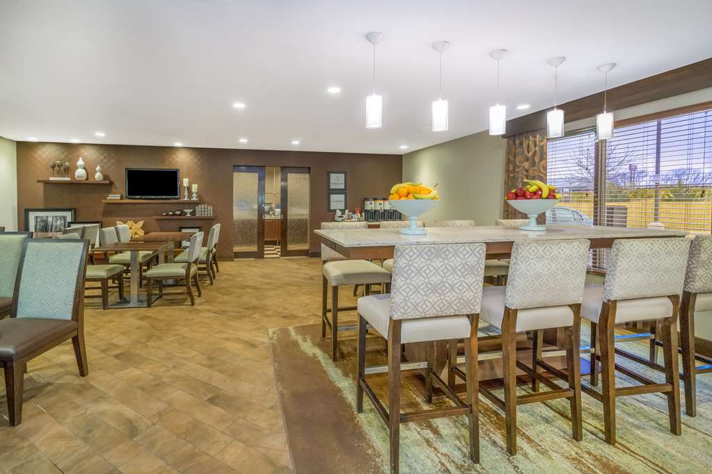 Фото Hampton Inn Terre Haute