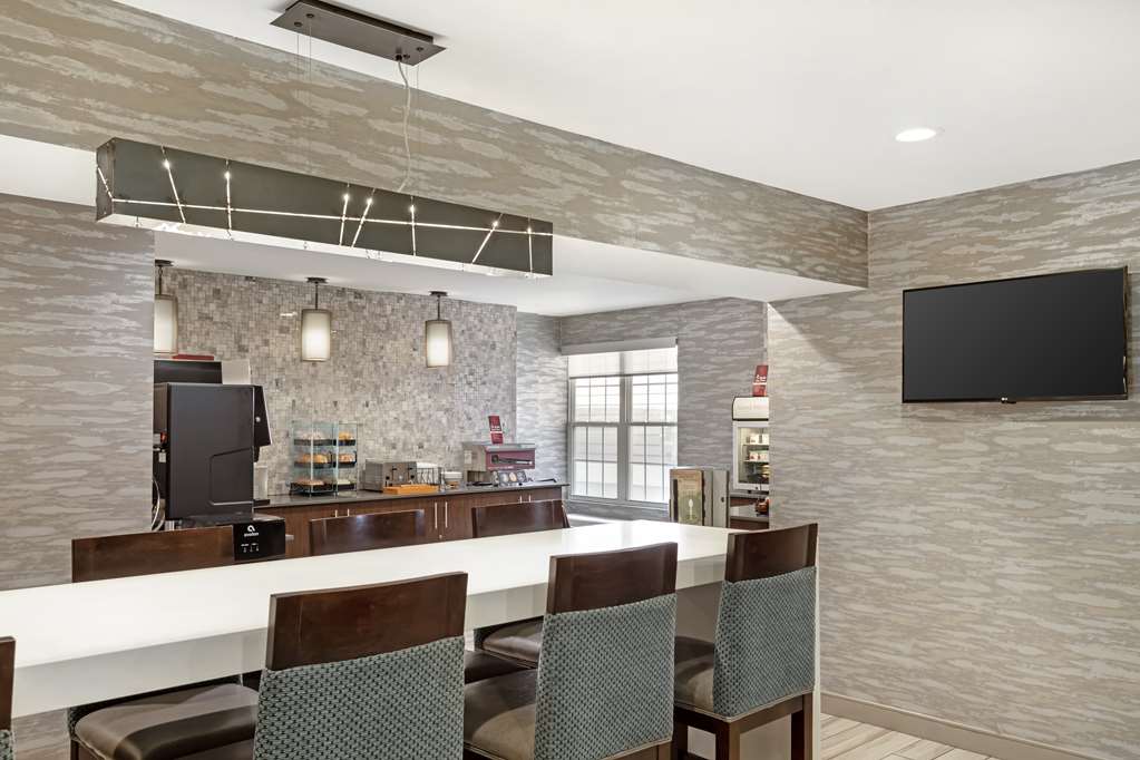 Фото Best Western Plus Fairfield Hotel