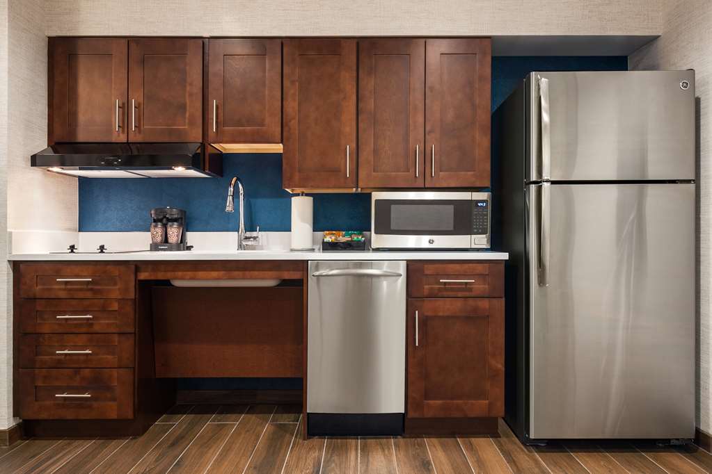 Фото Homewood Suites by Hilton Arlington Rosslyn Key Bridge