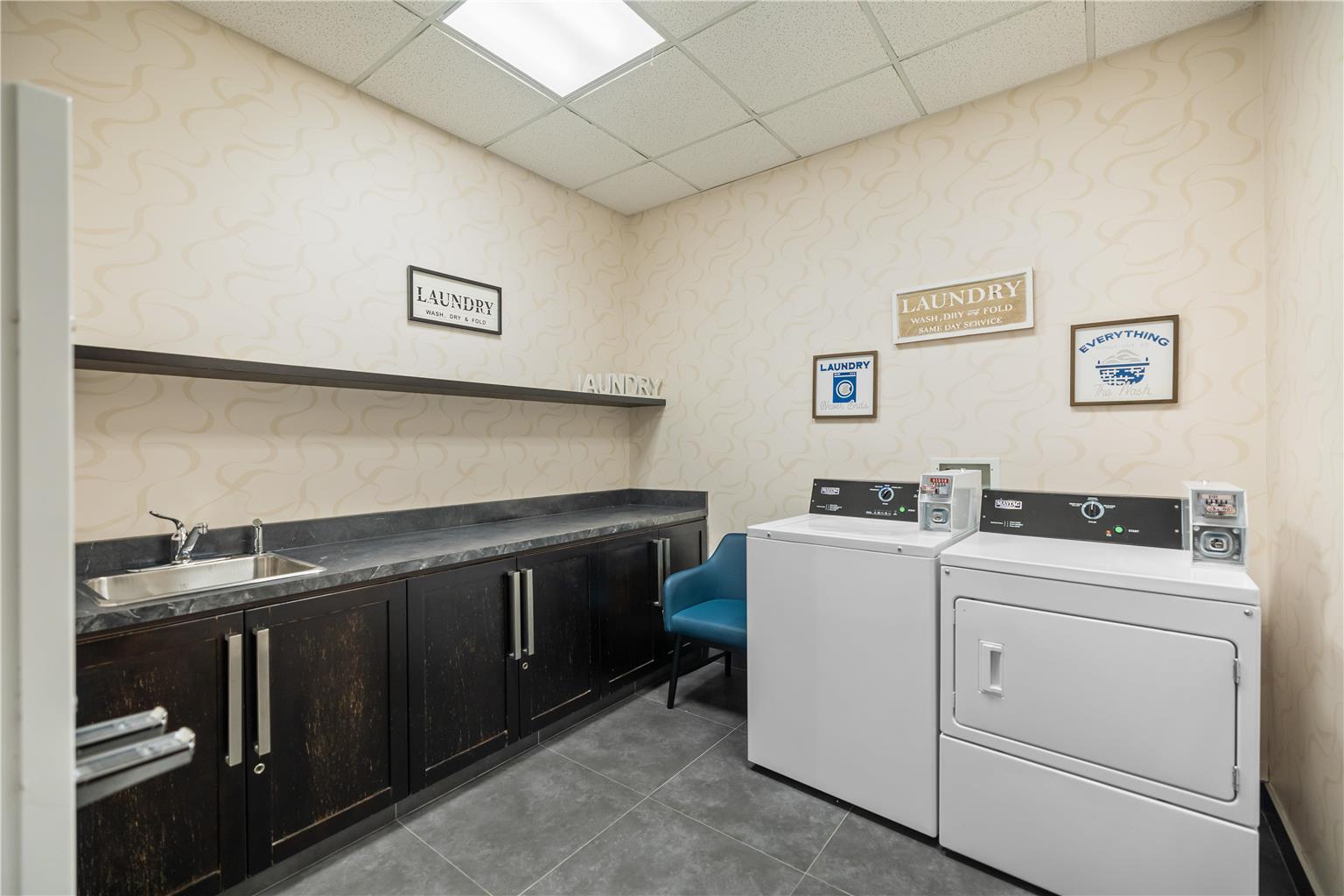 Фото Hampton Inn by Hilton Winnipeg Airport/Polo Park
