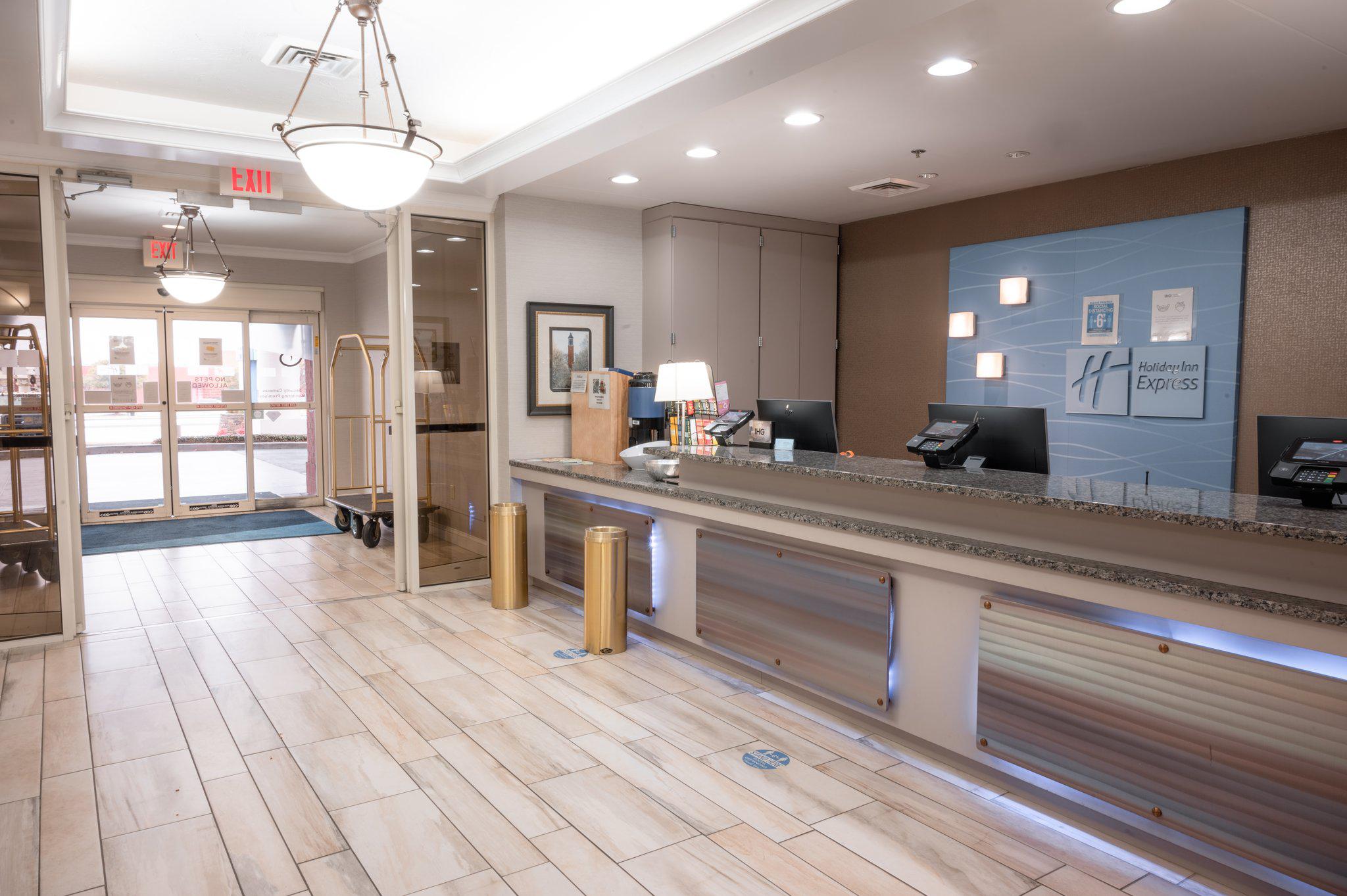 Фото Holiday Inn Express & Suites Tuscaloosa-University, an Ihg Hotel