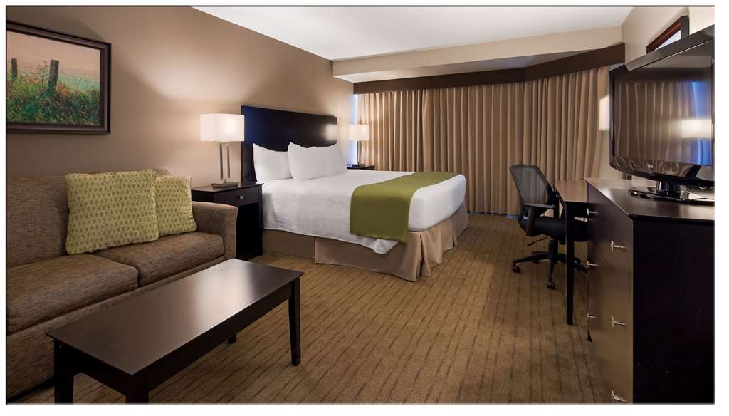 Фото Best Western Pembroke Inn & Conference Centre
