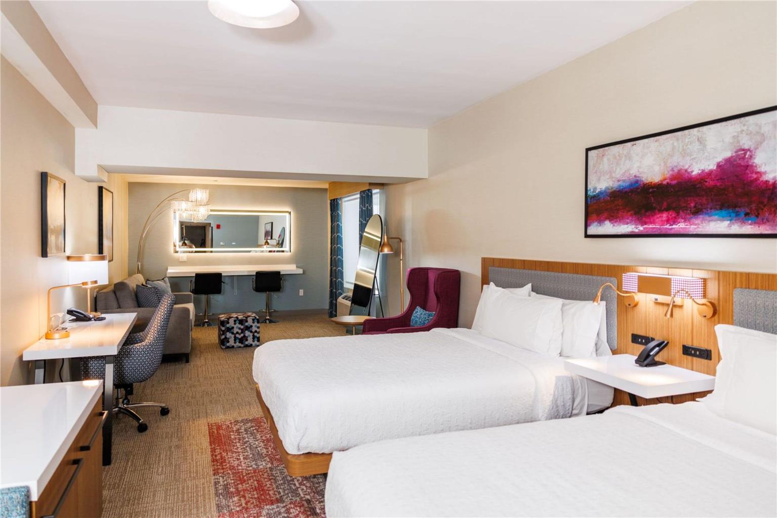 Фото Hilton Garden Inn New York/Staten Island