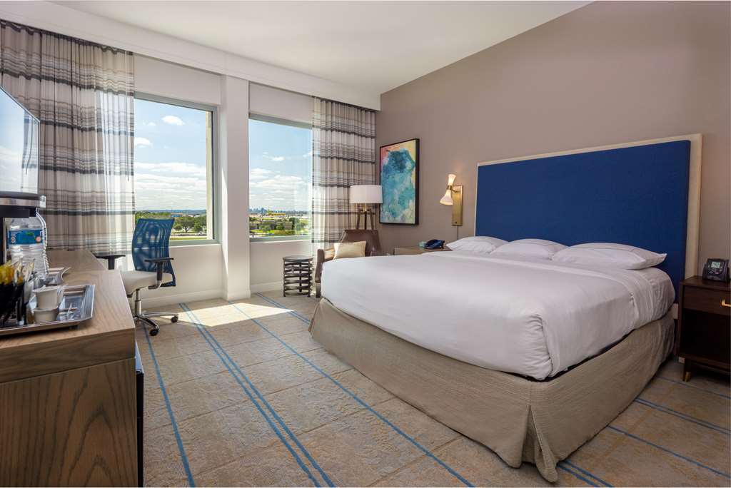 Фото Отель Hilton Austin Airport