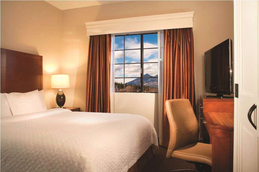 Фото Embassy Suites by Hilton Flagstaff