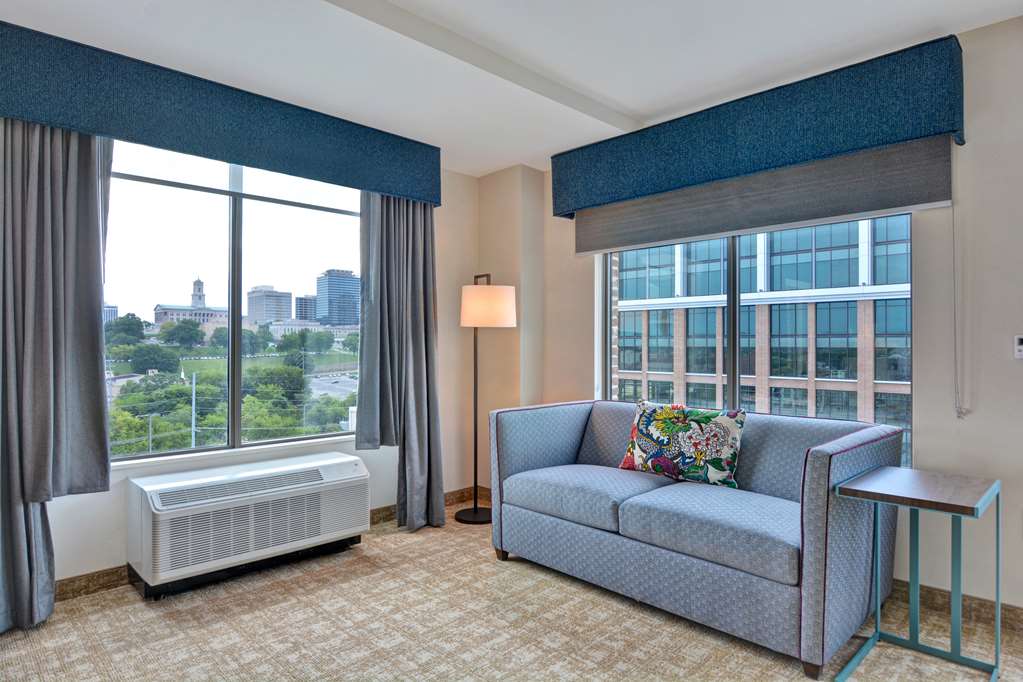 Фото Hampton Inn & Suites Nashville Downtown Capitol View