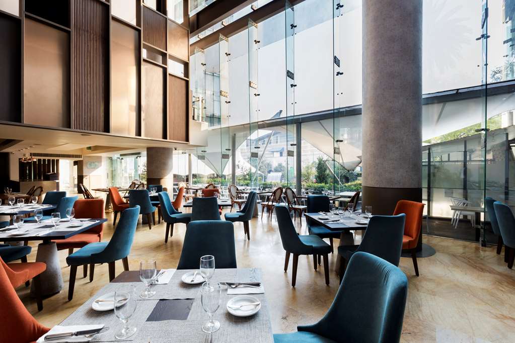 Фото Hilton Garden Inn Mexico City Santa Fe
