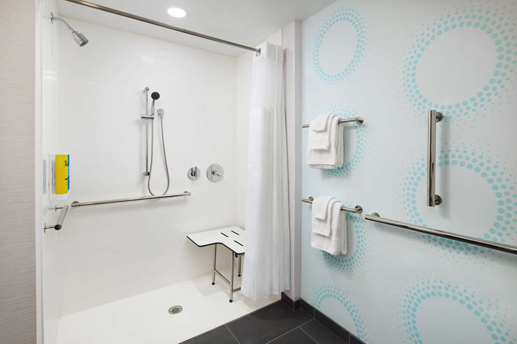Фото Tru by Hilton Atlanta Northlake Parkway, Ga