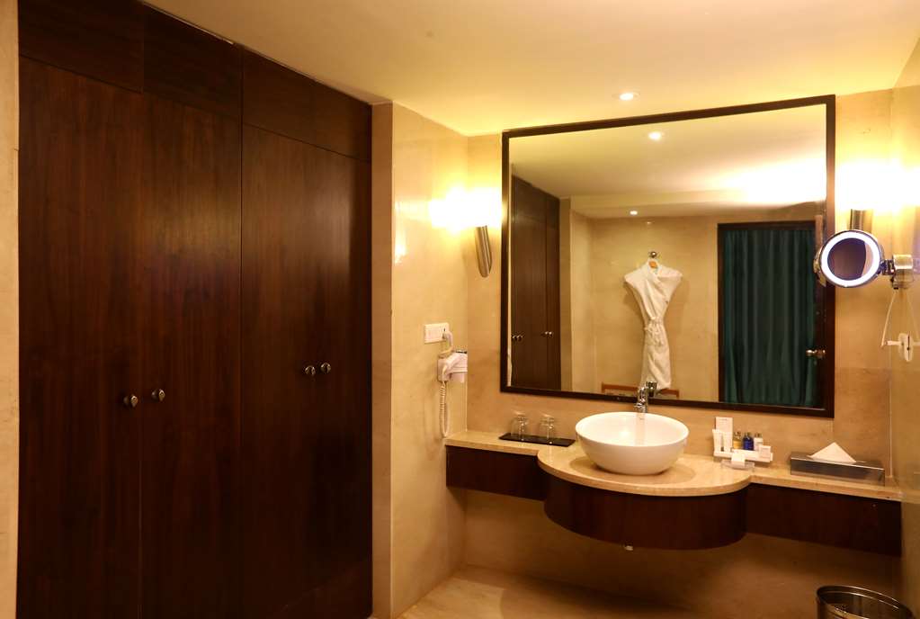 Фото Radisson Blu Hotel Chennai City Centre