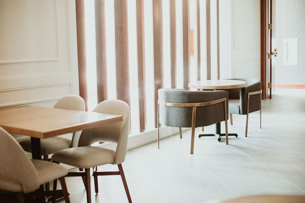 Фото The Chattanoogan Hotel, Curio Collection by Hilton