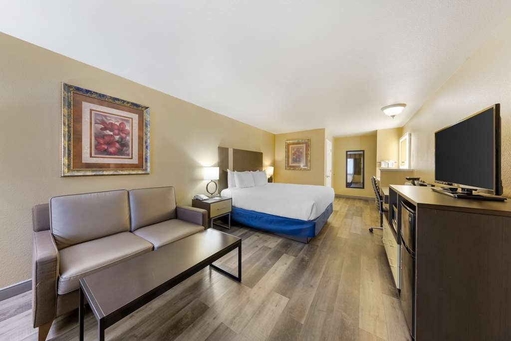 Фото Best Western Fallon Inn & Suites