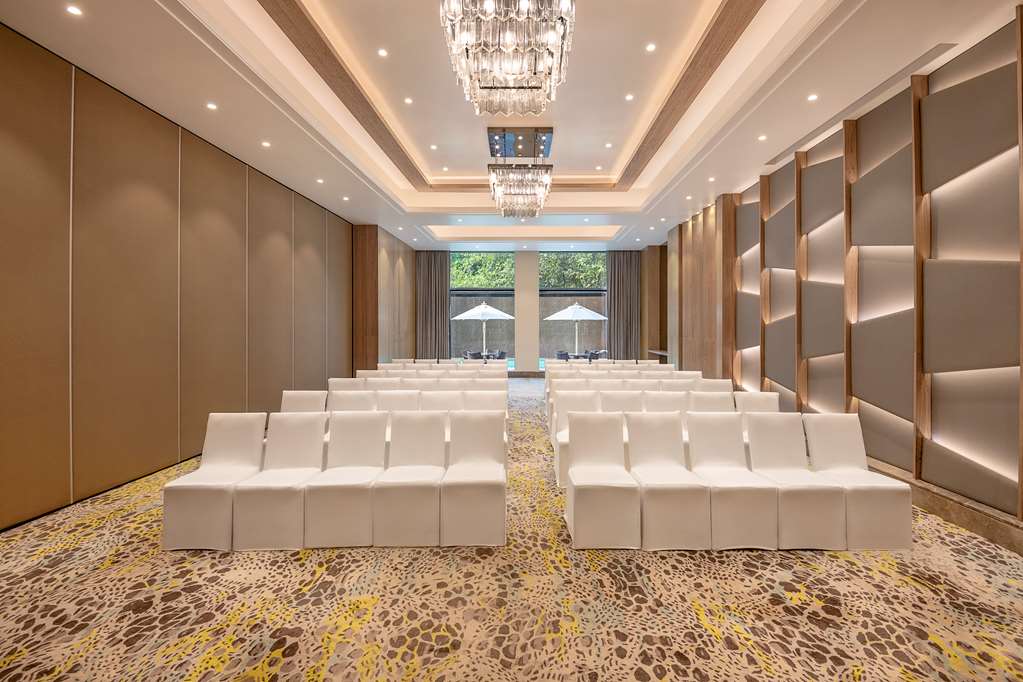 Фото Radisson Hotel Mumbai Andheri MIDC