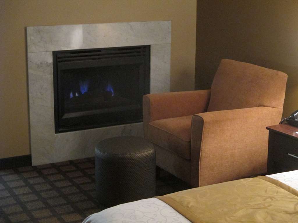Фото Best Western Plaza Hotel Saugatuck