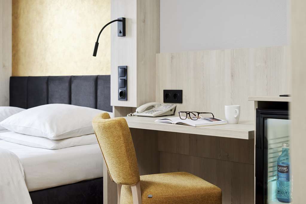 Фото Best Western Raphael Hotel Altona