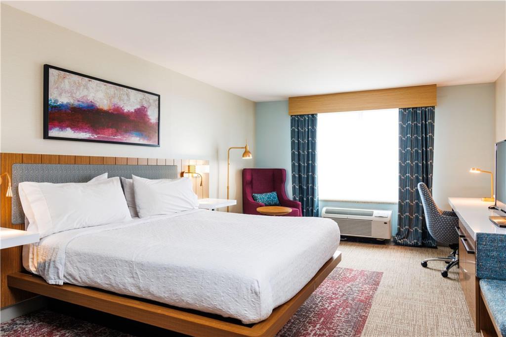 Фото Hilton Garden Inn New York/Staten Island