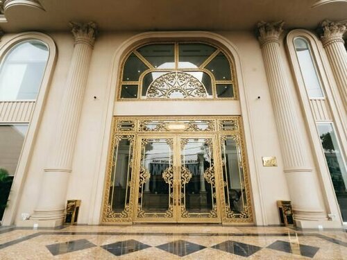Гостиница Manh Quan Luxury Hotel в Виньйене