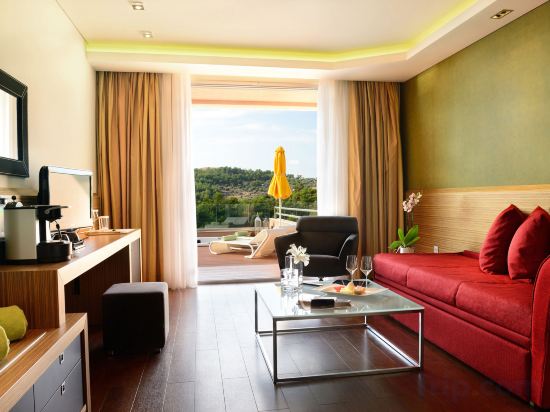 Фото Royal Paradise Beach Resort & SPA