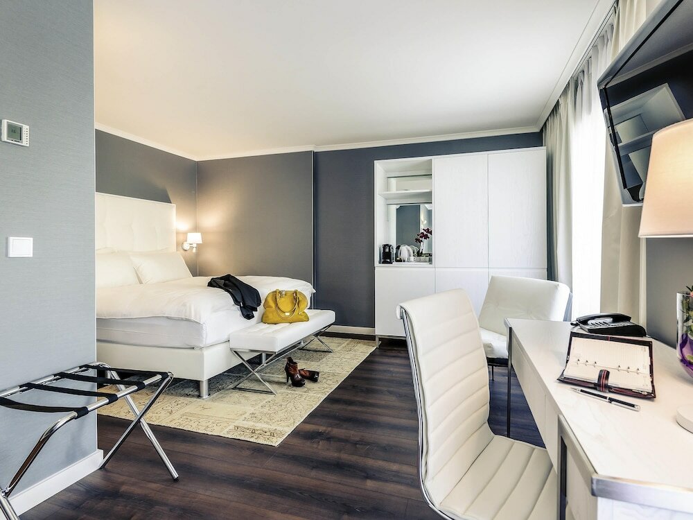 Фото Mercure Hotel Raphael Wien