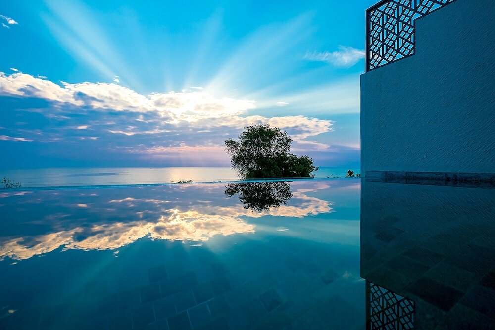 Фото Baba Beach Club Hua Hin Luxury Pool Villa Hotel by Sri Panwa