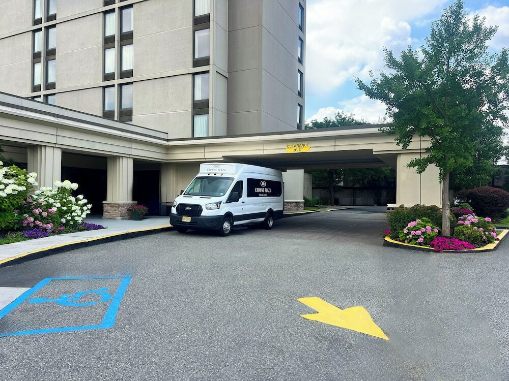 Фото Crowne Plaza Newark Airport, an Ihg Hotel