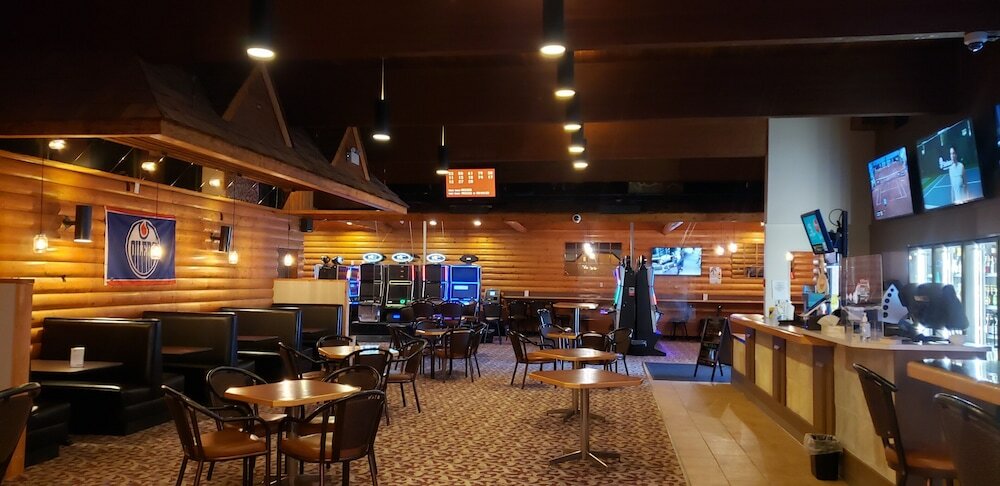 Фото Super 8 by Wyndham Spruce Grove