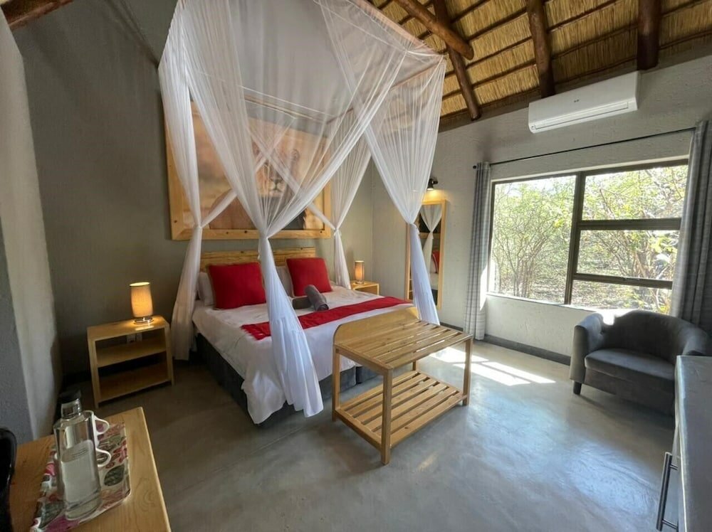 Фото Lindiwe Safari Lodge