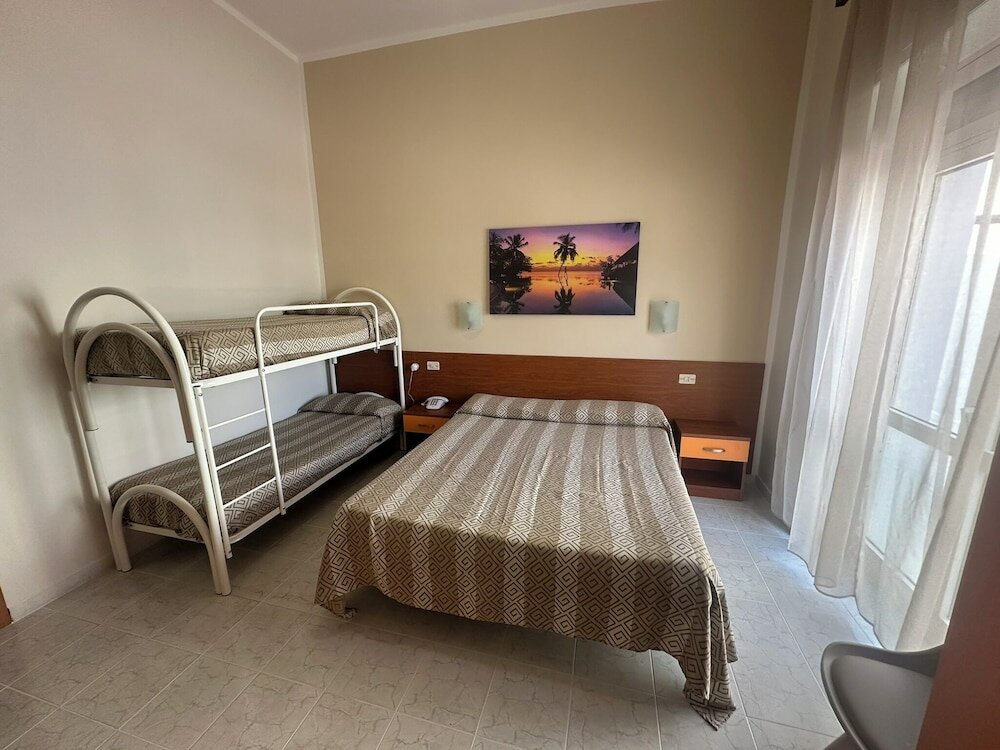 Фото Hotel Germania