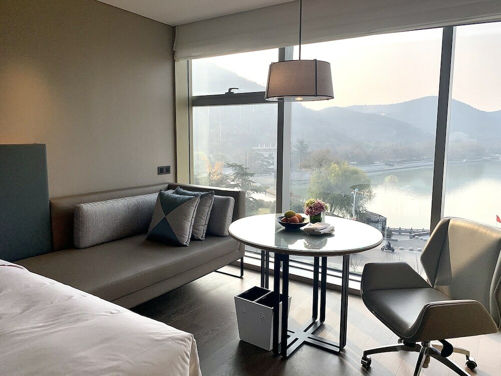 Фото Xuzhou Marriott Hotel Lakeview